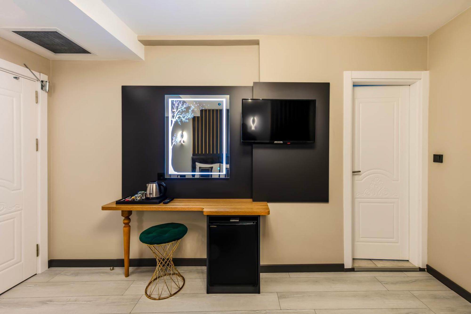 Med Life Hotel Istanbul Airport Arnavutkoy Экстерьер фото